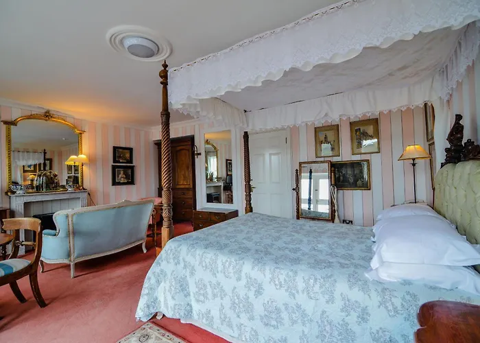 The Quay House, * Clifden