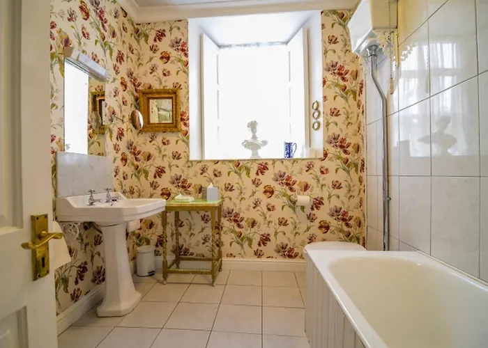 別荘 The Quay House, クリフデン