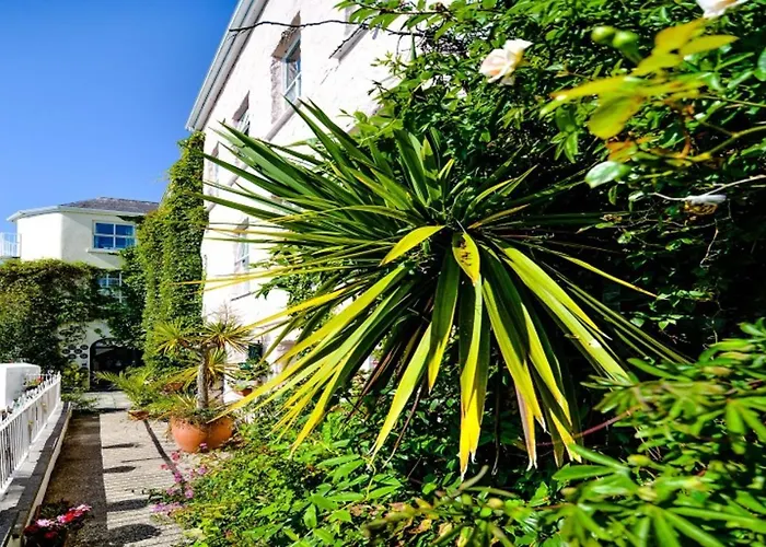 別荘 The Quay House, *