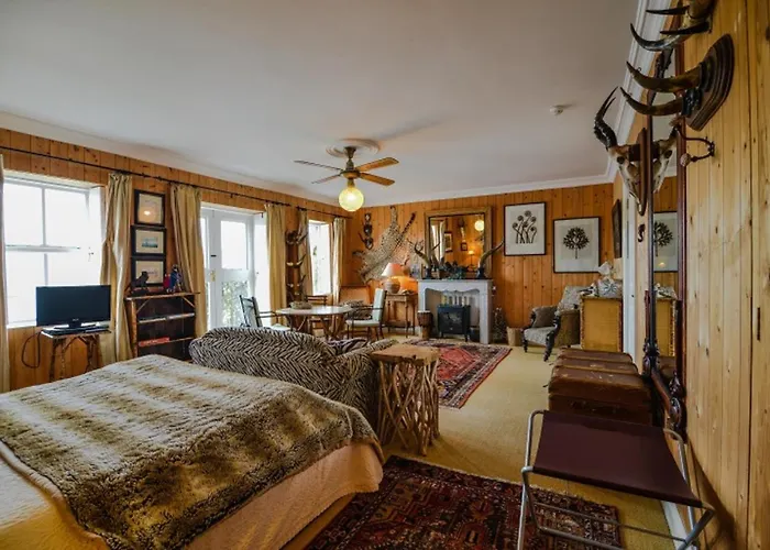 別荘 The Quay House,